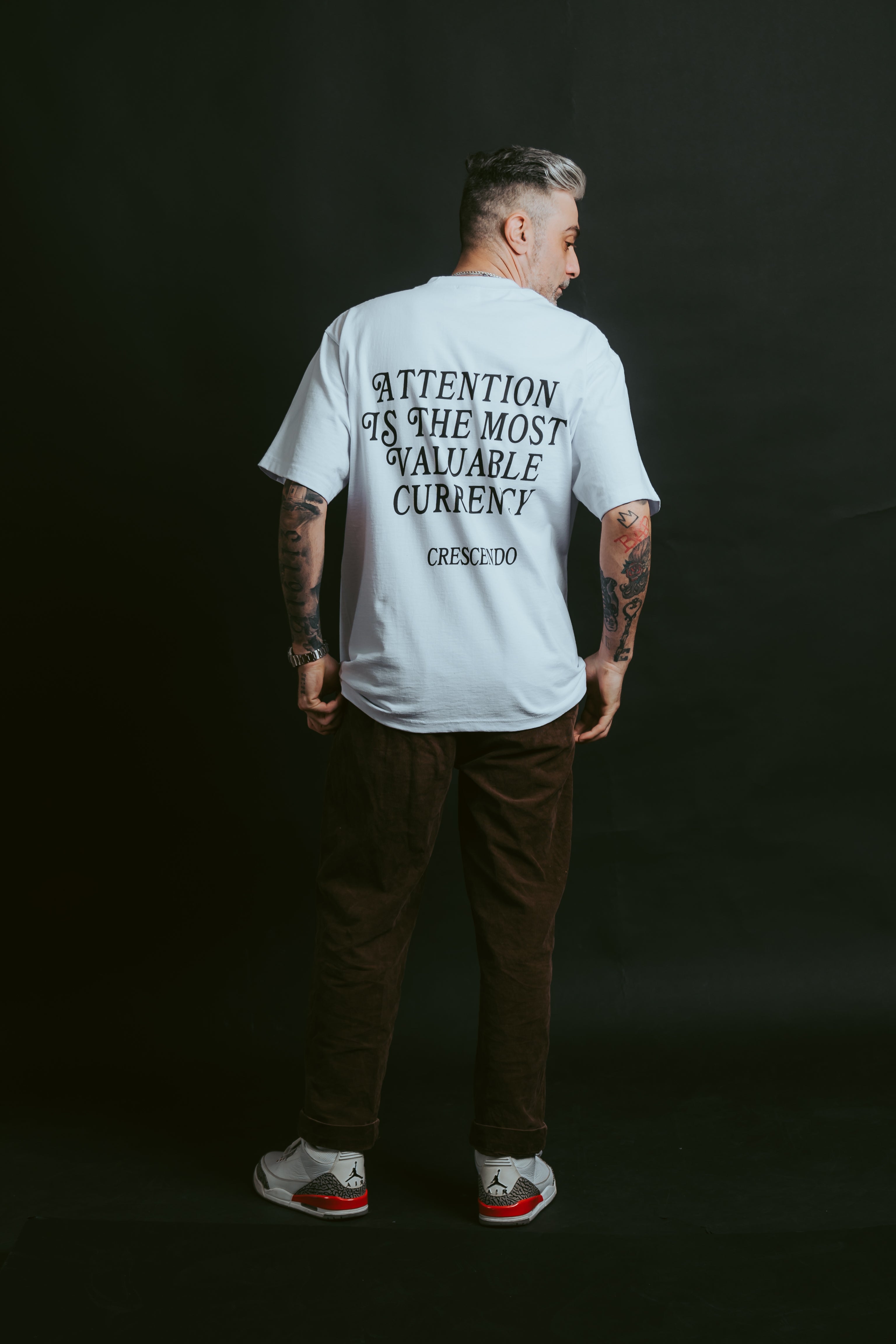 ATTENTION CURRENCY WHITE TEE